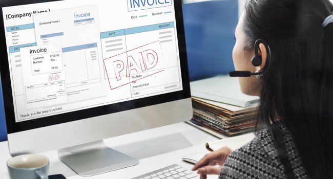facture-facture-paiement-paye-concept-de-compte-financier